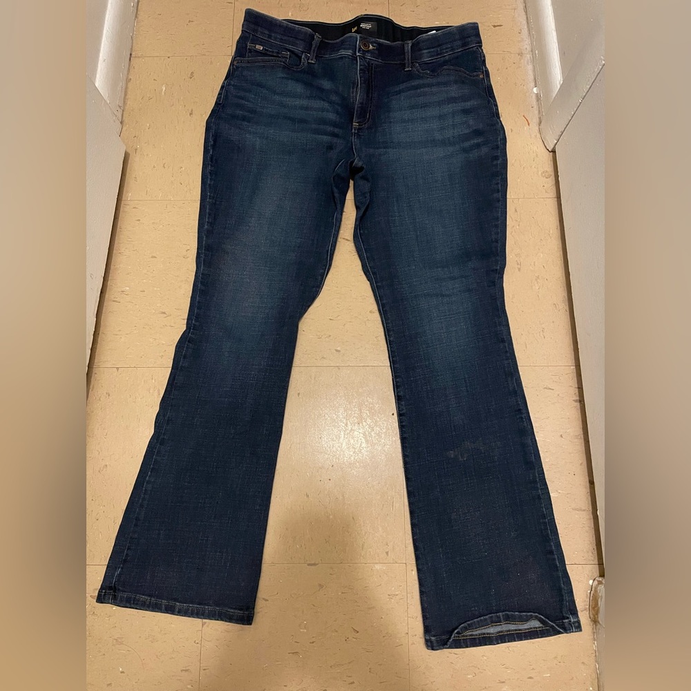 LEE REGULAR FIT BOOTCUT MID-RISE WOMENS JEANS